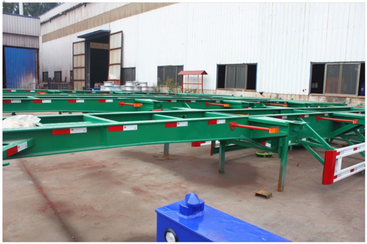3 Axles 40 Ft Skeletal Container Semi Trailer for Sale in Ghana